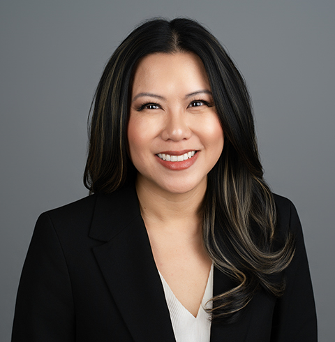 A headshot of Trang Do.