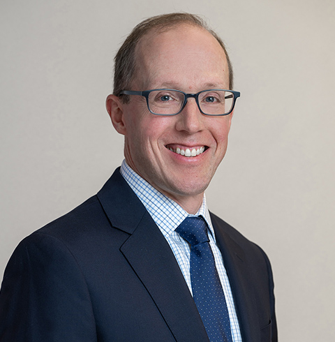 A headshot of Michael Kersten.