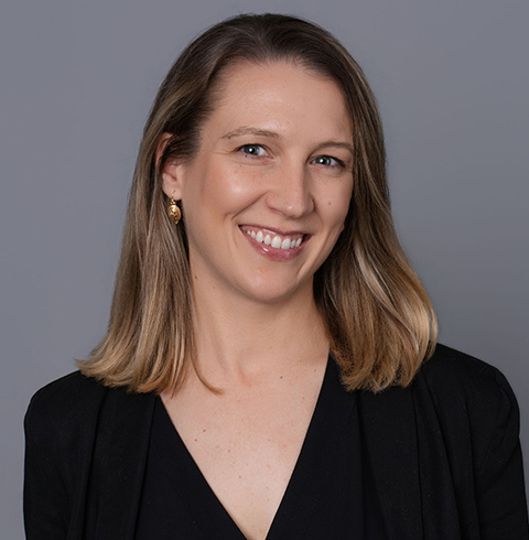 A headshot of Lauren Russell.